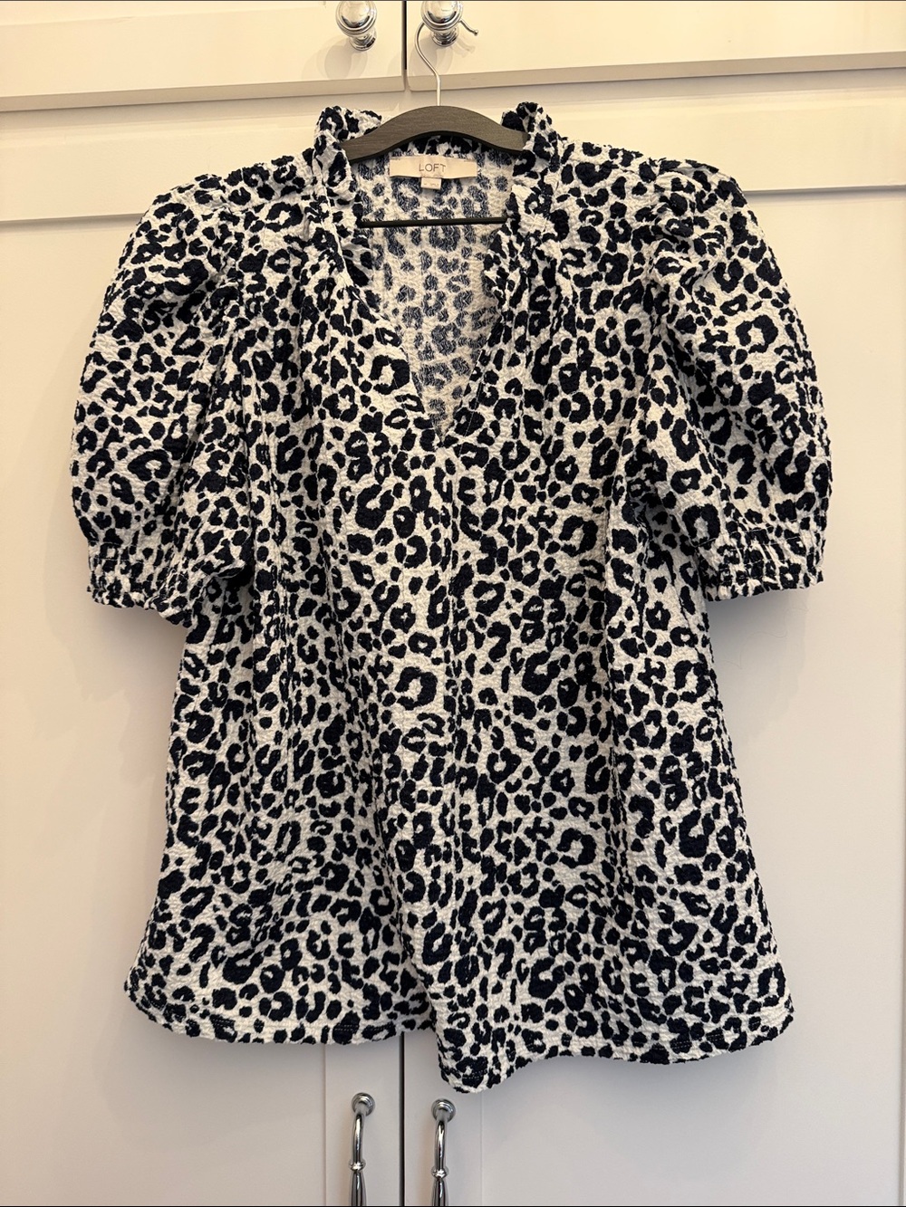 LOFT Black & White Leopard-Print Puff Sleeve Blouse